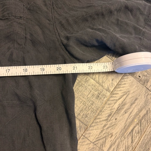 Tommy Bahama Black Silk Embroidered Arizona Cardinals Button Up Shirt Size Small - Picture 4 of 6